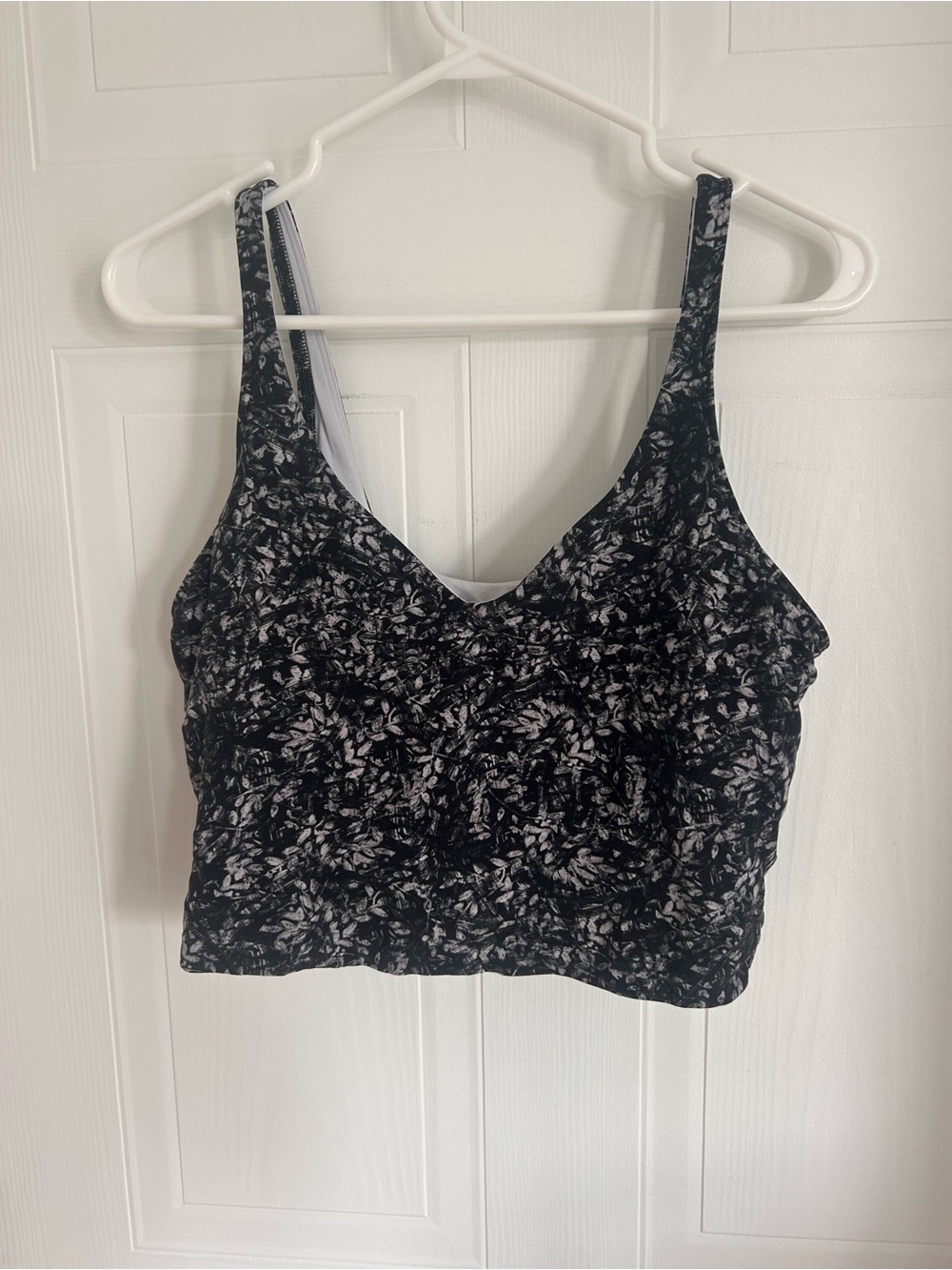 lululemon athletica Black and White Patterned Crop Tank